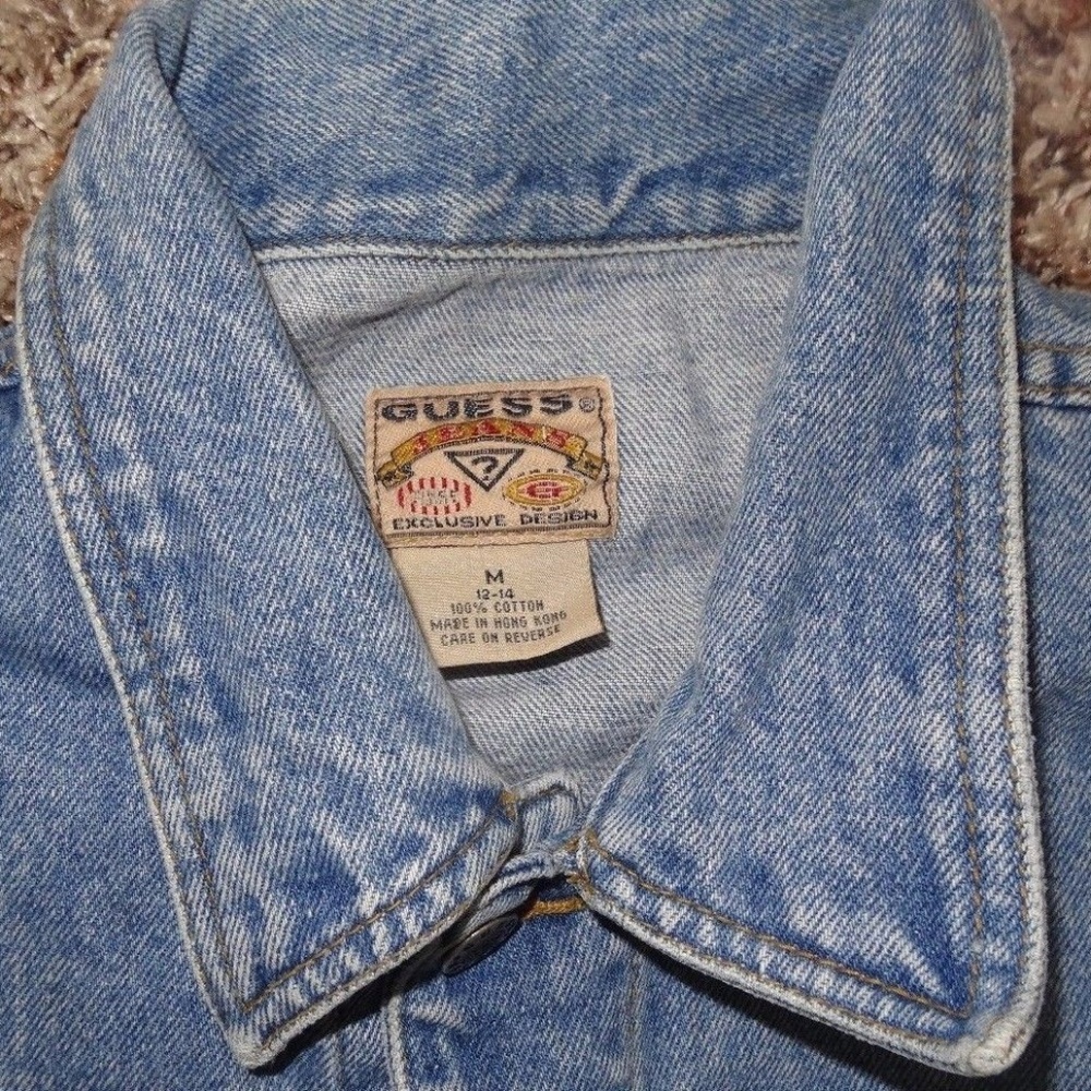 Vintage 90s Guess Spell out acid washed denim cropped truckers jacket Women’s M - Picture 7 of 8